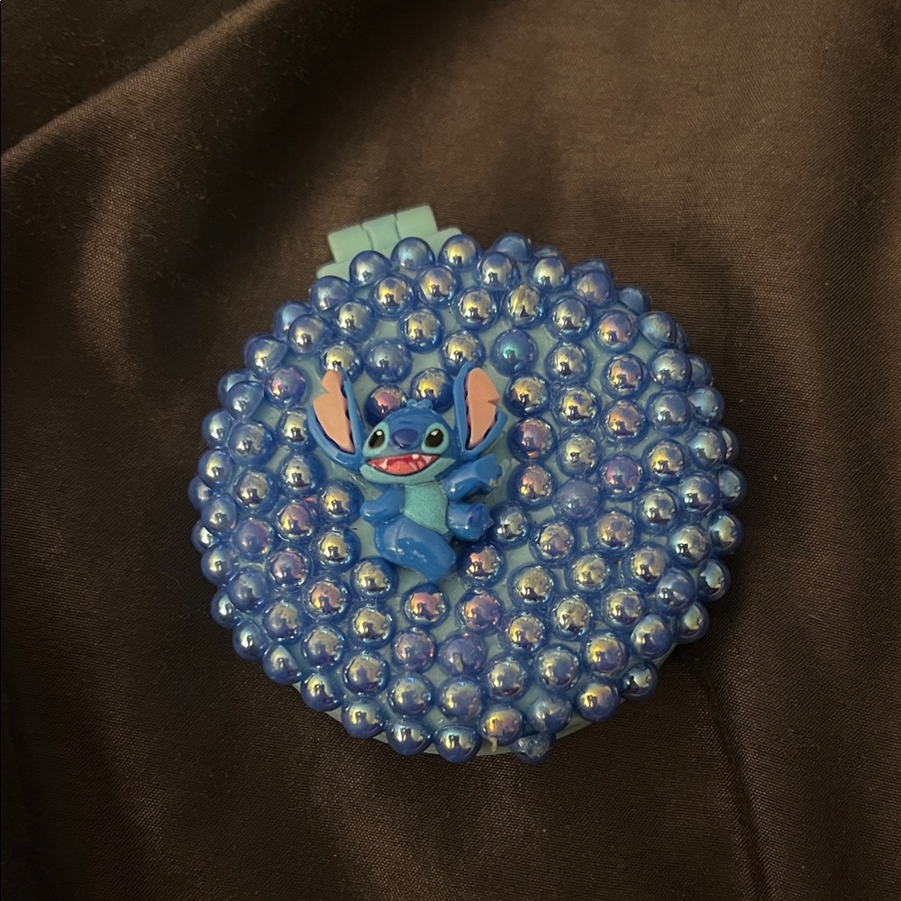 Blue Stitch Beaded Hair Compact Brush